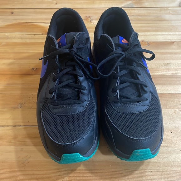 Nike air max runners - Picture 2 of 3